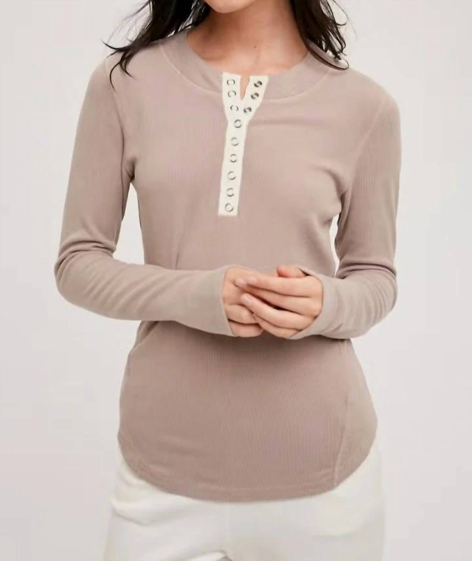 Bluivy - Ribbed Henley Knit Top