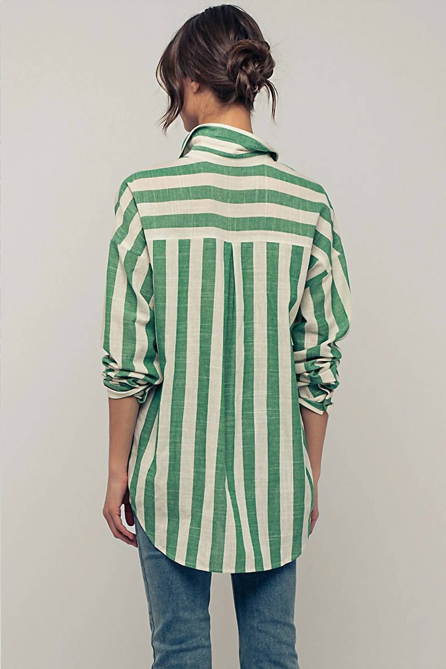 Urban Daizy - Oversized Button Down Top