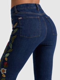 Alice + Olivia - Women's Beautiful Embroidered Jean