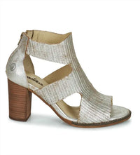 NEAH HEELED BOOTS