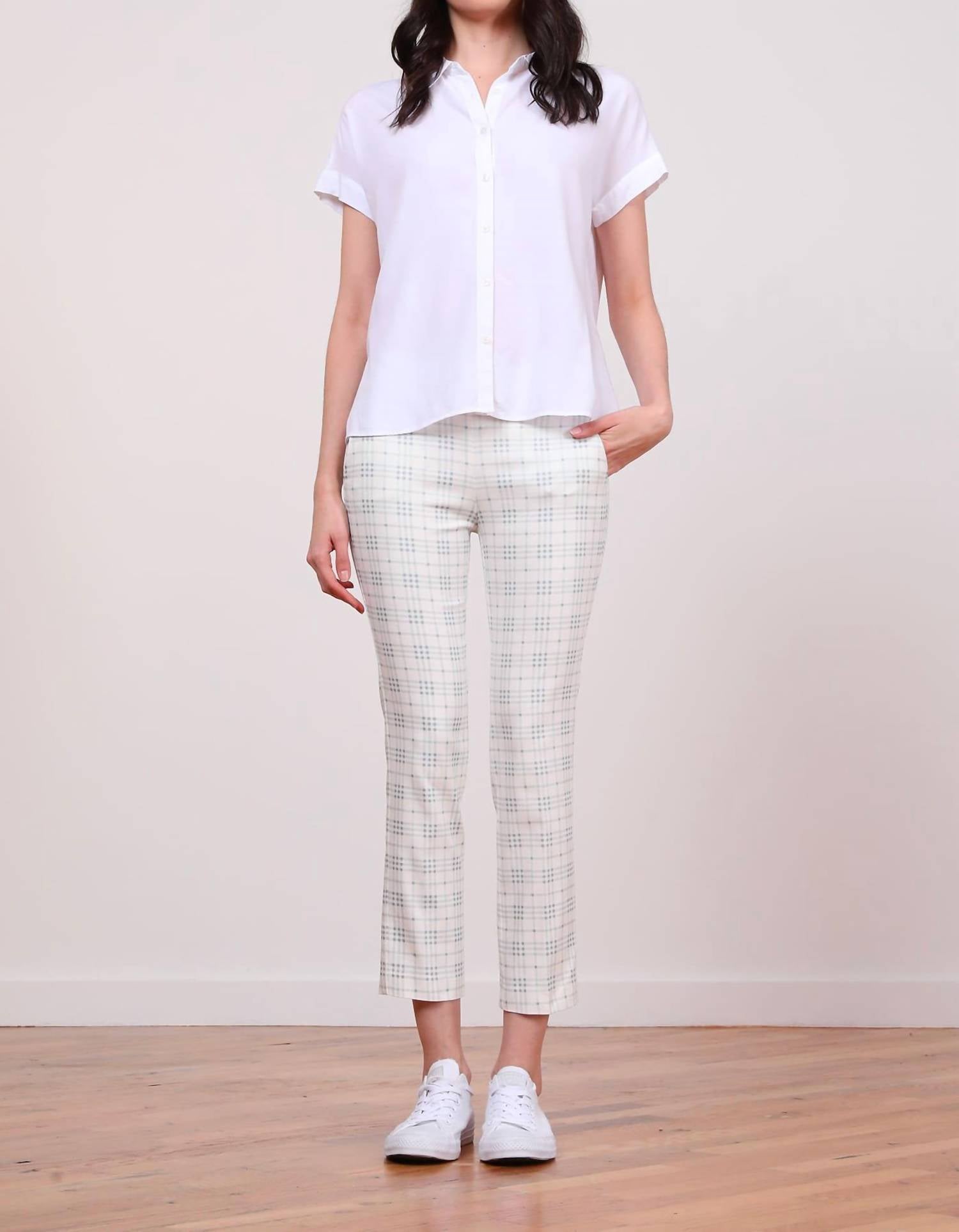 Avenue Montaigne Lulu Straight Cropped Pant in plaid slate - women's pants