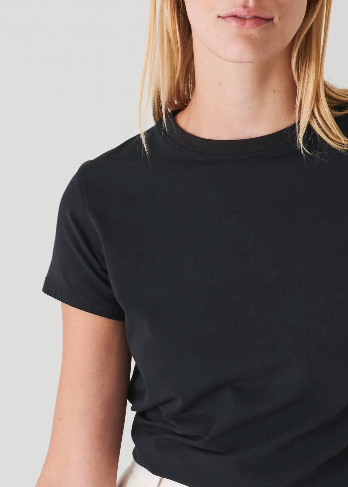 Patrick Assaraf - Iconic Fitted Crew Neck Tee