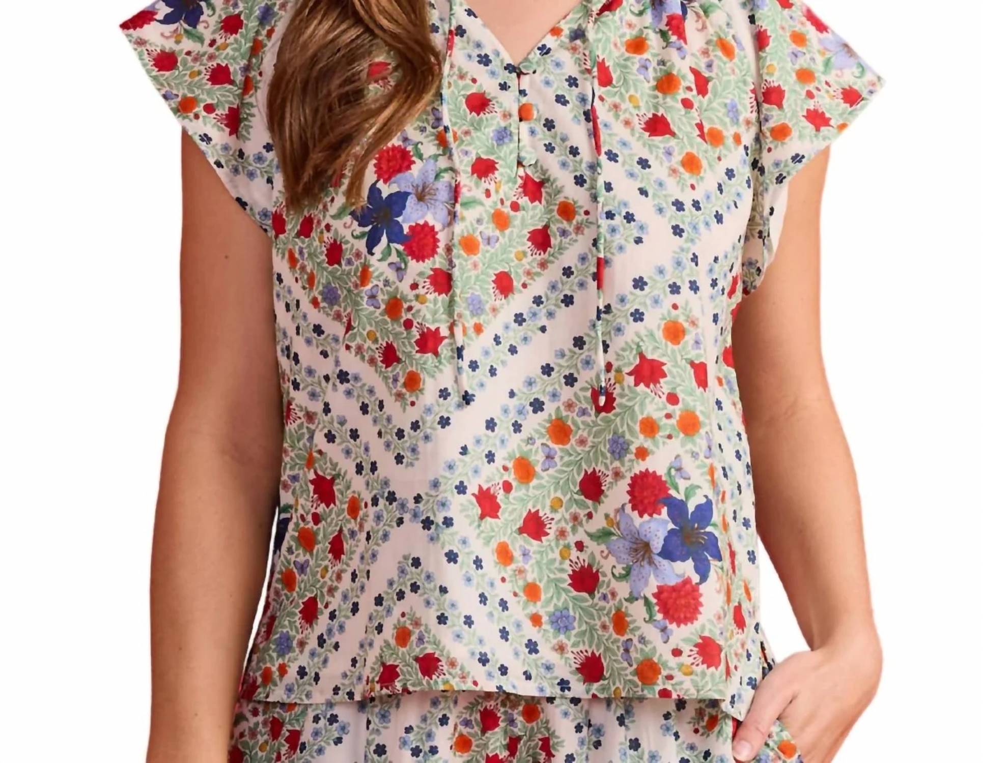 Double A - Em Top