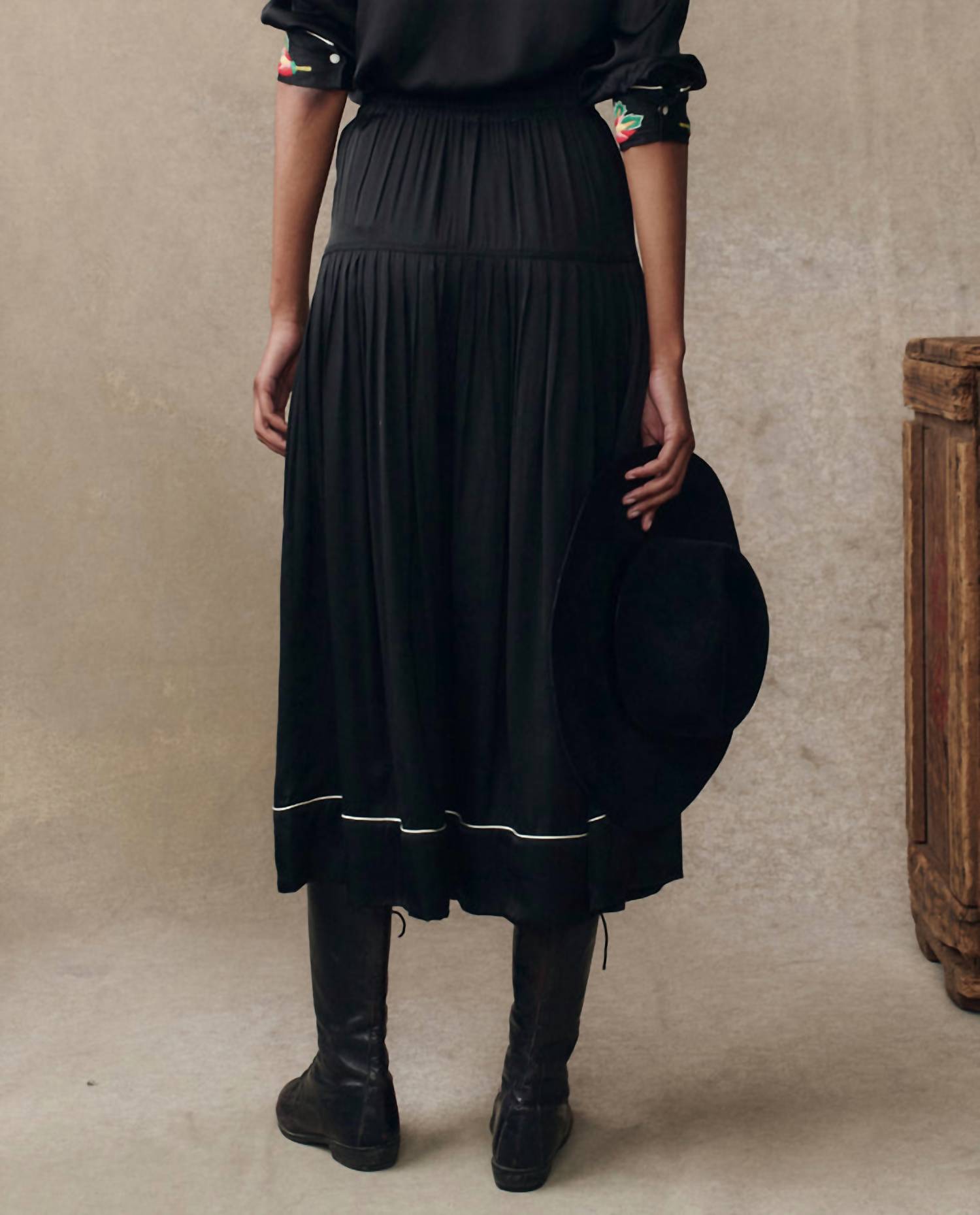 The Great. - Heirloom Rose Highland Skirt