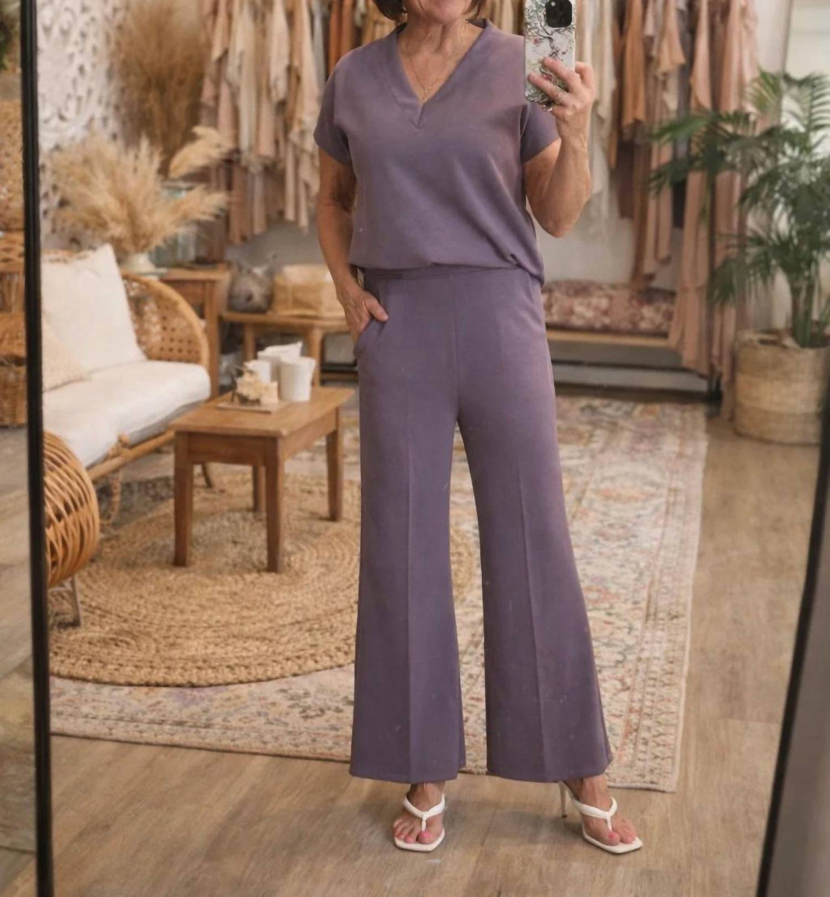 Yelete - Relaxed V-neck Top And High Waisted Wide-leg Pants Set