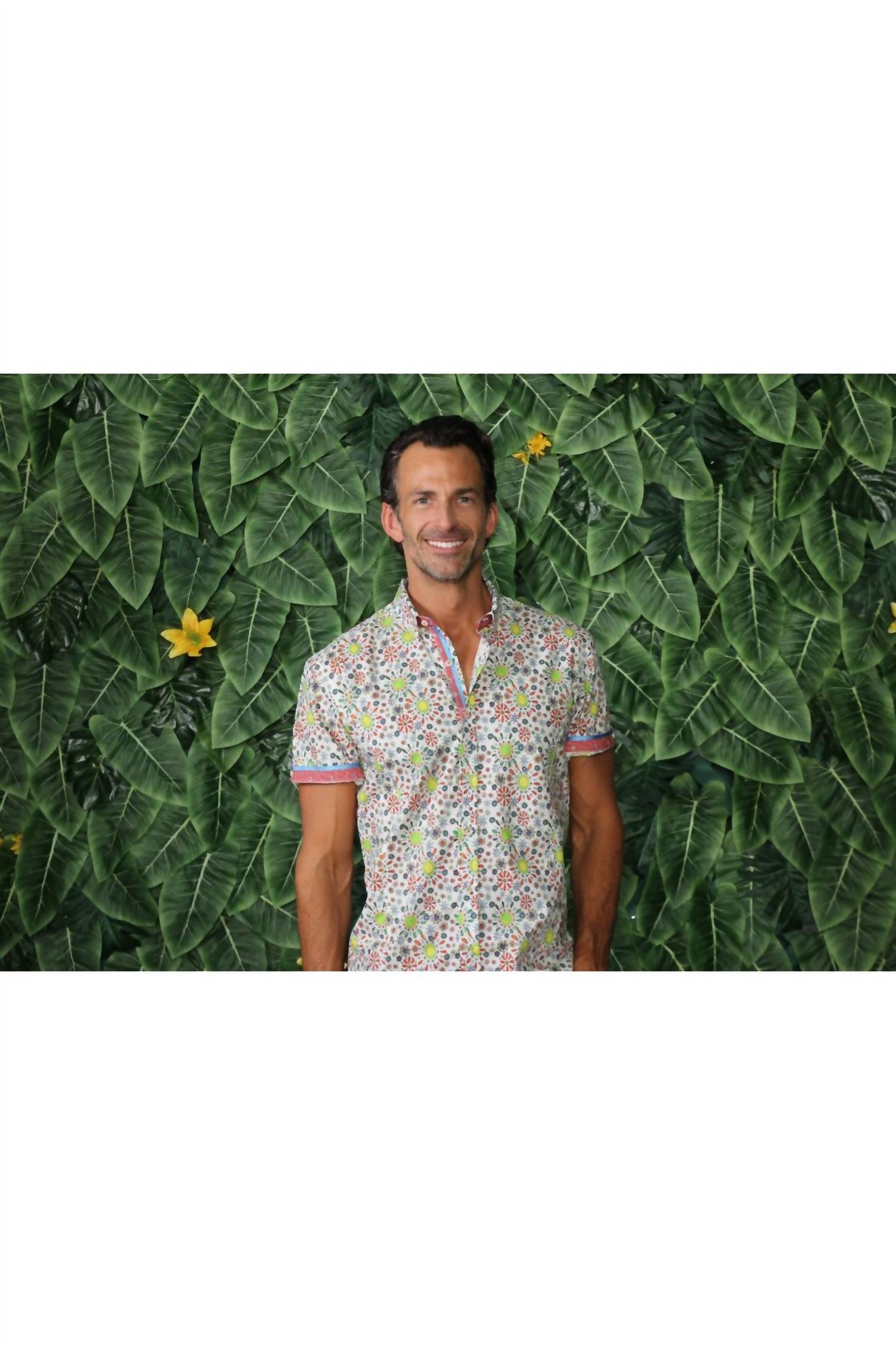 Eight X - Radiant Sun Pattern Short Sleeve Shirt With Trim
