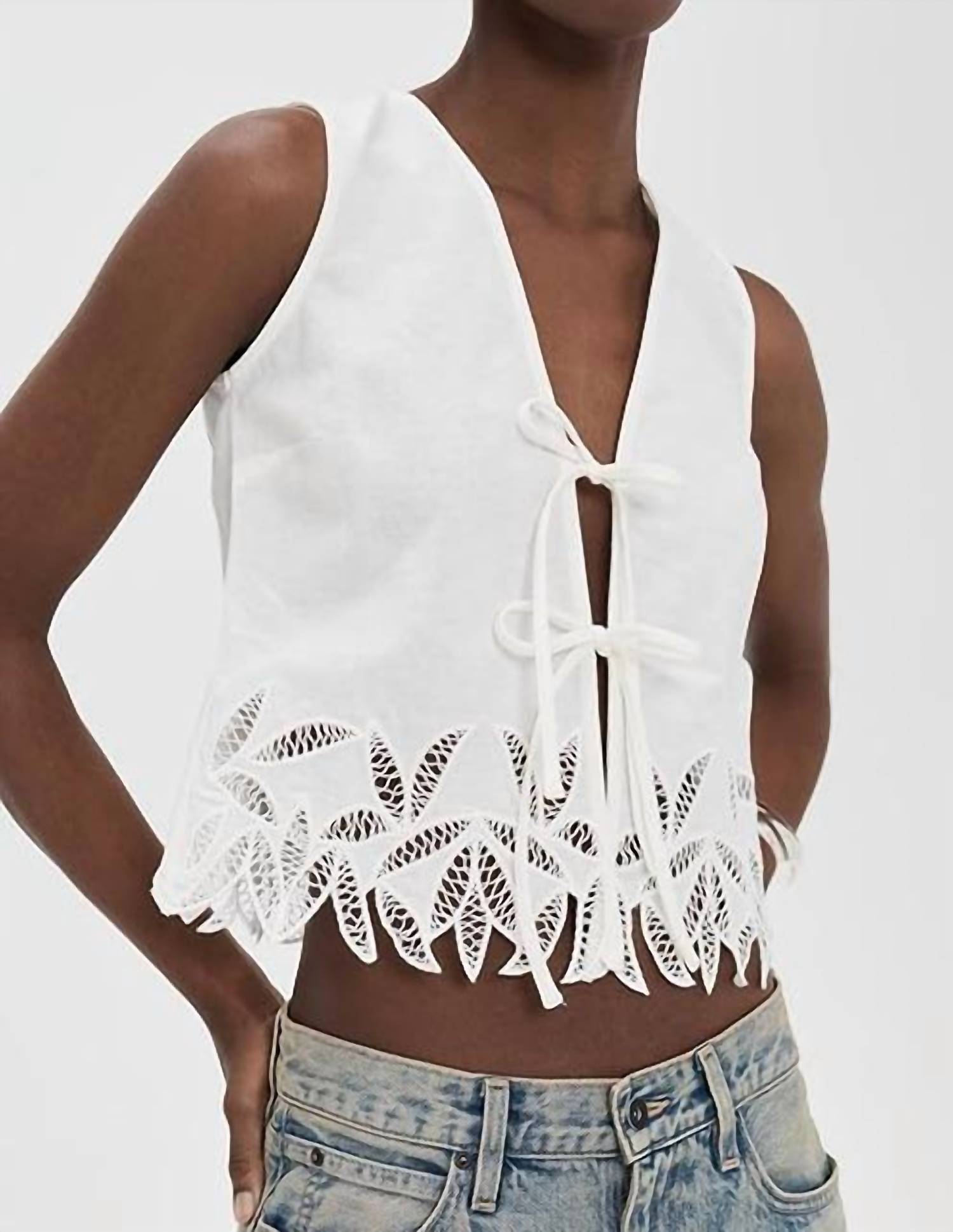 Rails Oregon Top in white palm embroidery - women's shirt - detail view