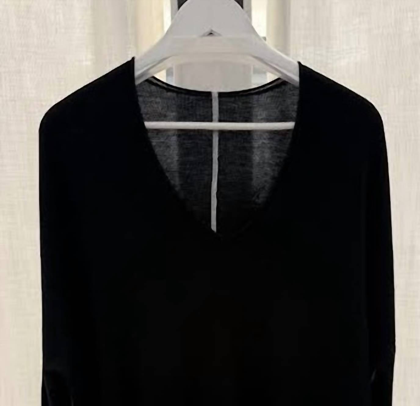 Henry Christ Women's Batwing V Neck Sweater in black - women's sweater - detail view