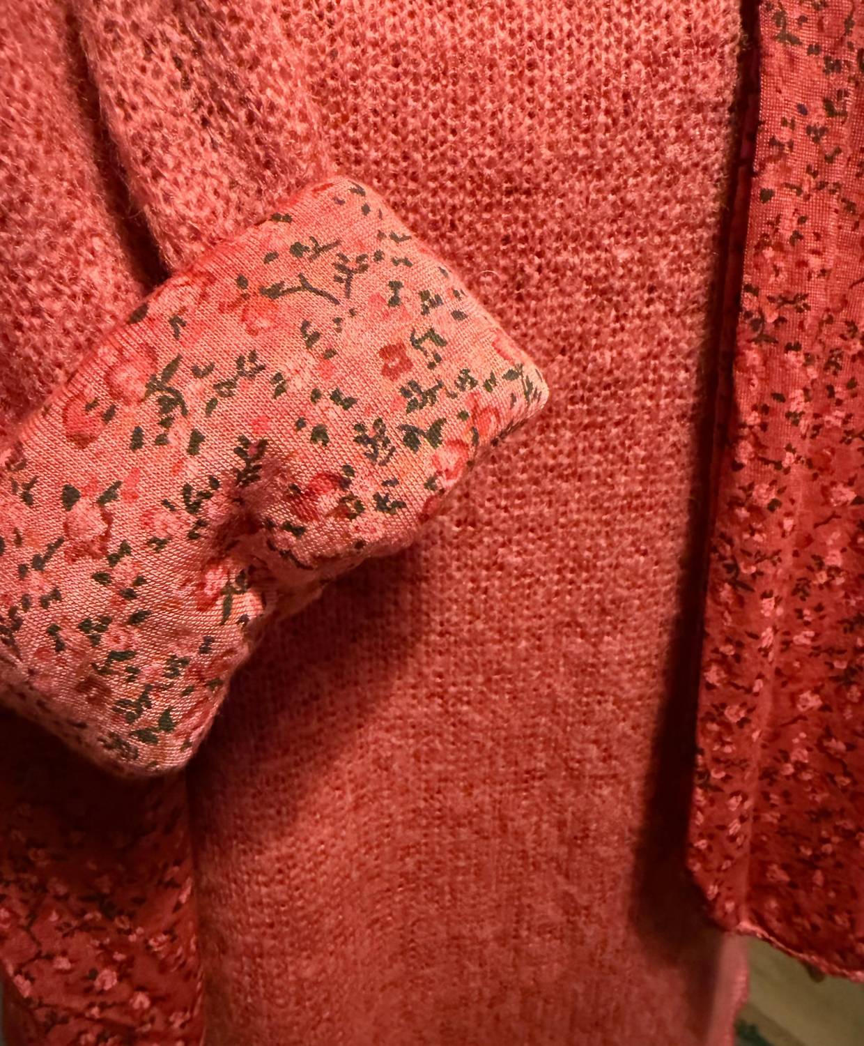 Made In Italy - Knitted 2 Layer Top & Scarf