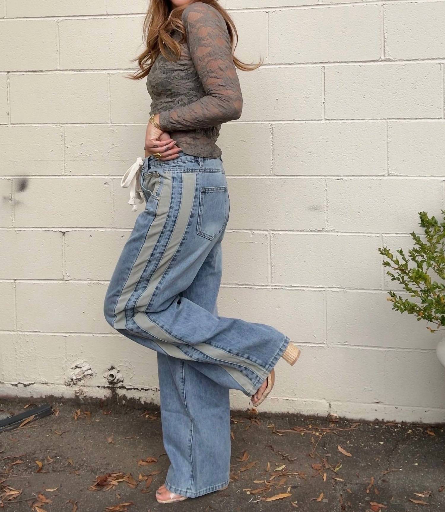 Aaron & Amber - Miley Stripe Slouchy Jeans