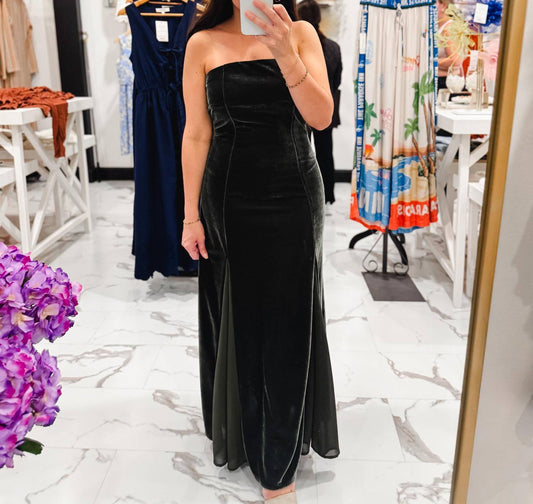 Sadie & Sage - Women's Something Different Maxi Dress