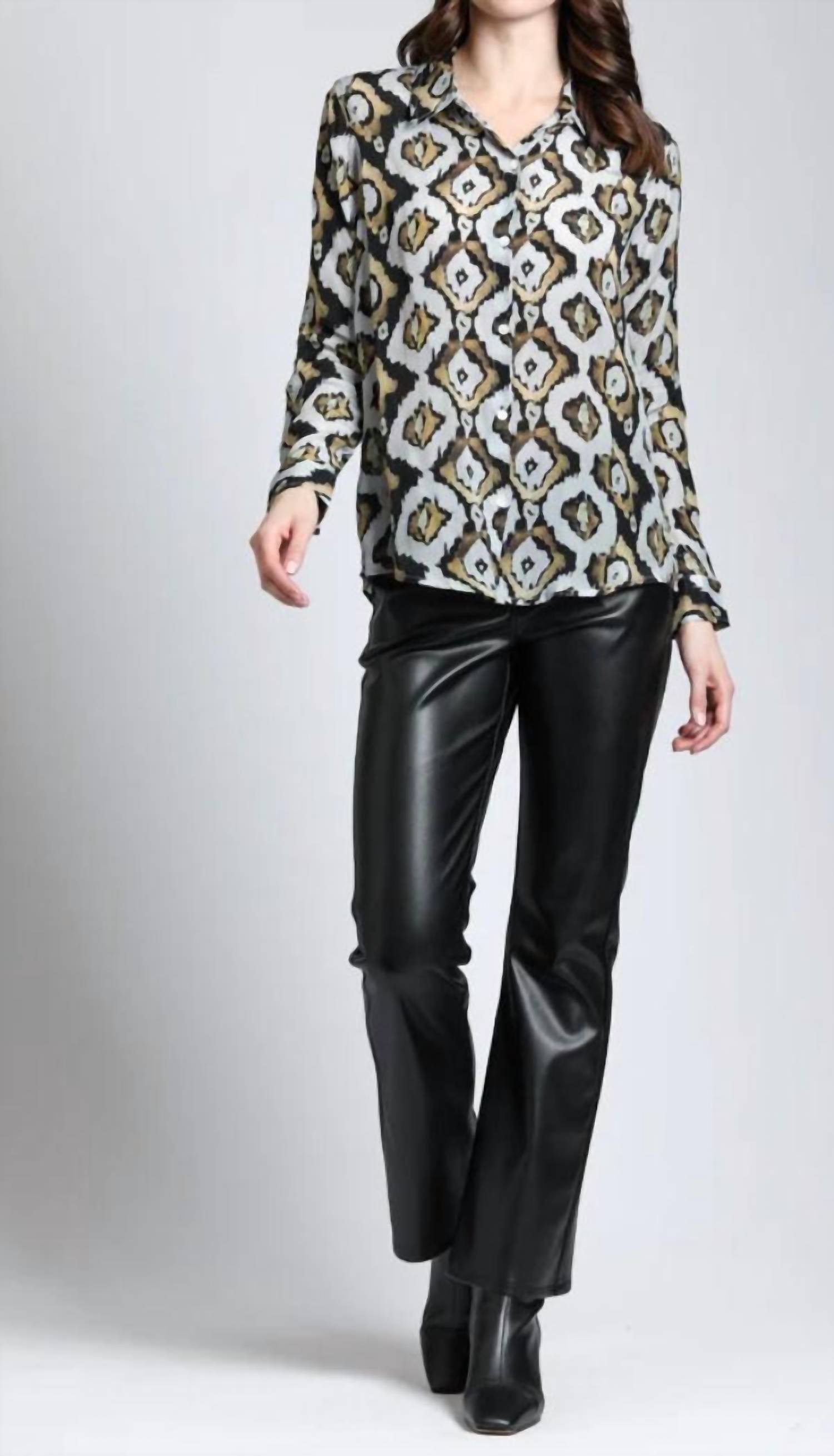 Apny - Runie Button Up Top