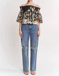 En Saison - Iris Trapeze Off-shoulder Blouse