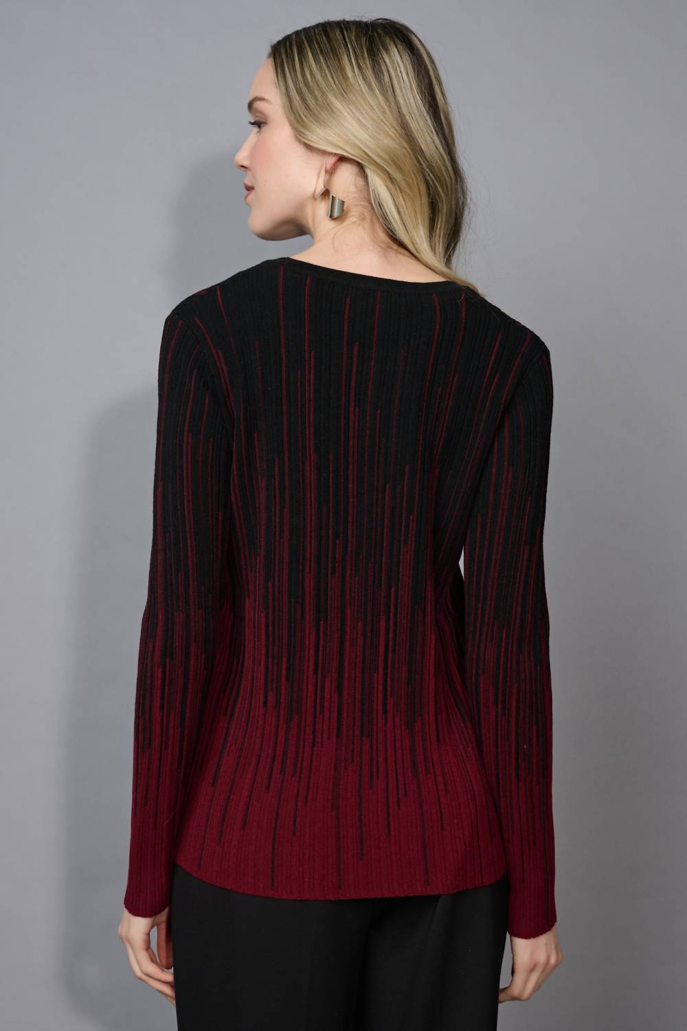 Picadilly - Textured Linear Top