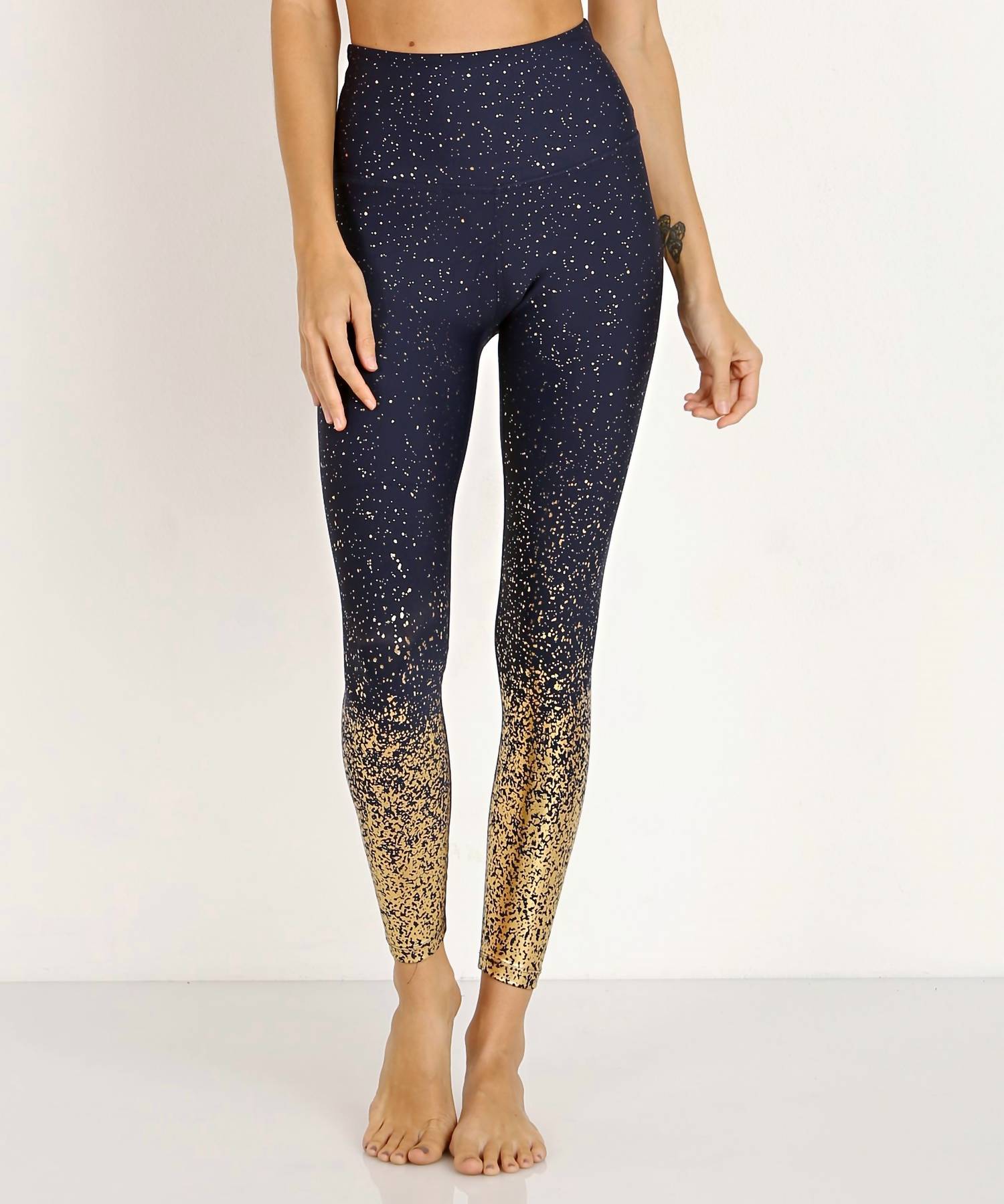 BEYOND YOGA High Waist Midi Legging in blues alloy ombre - women's pants