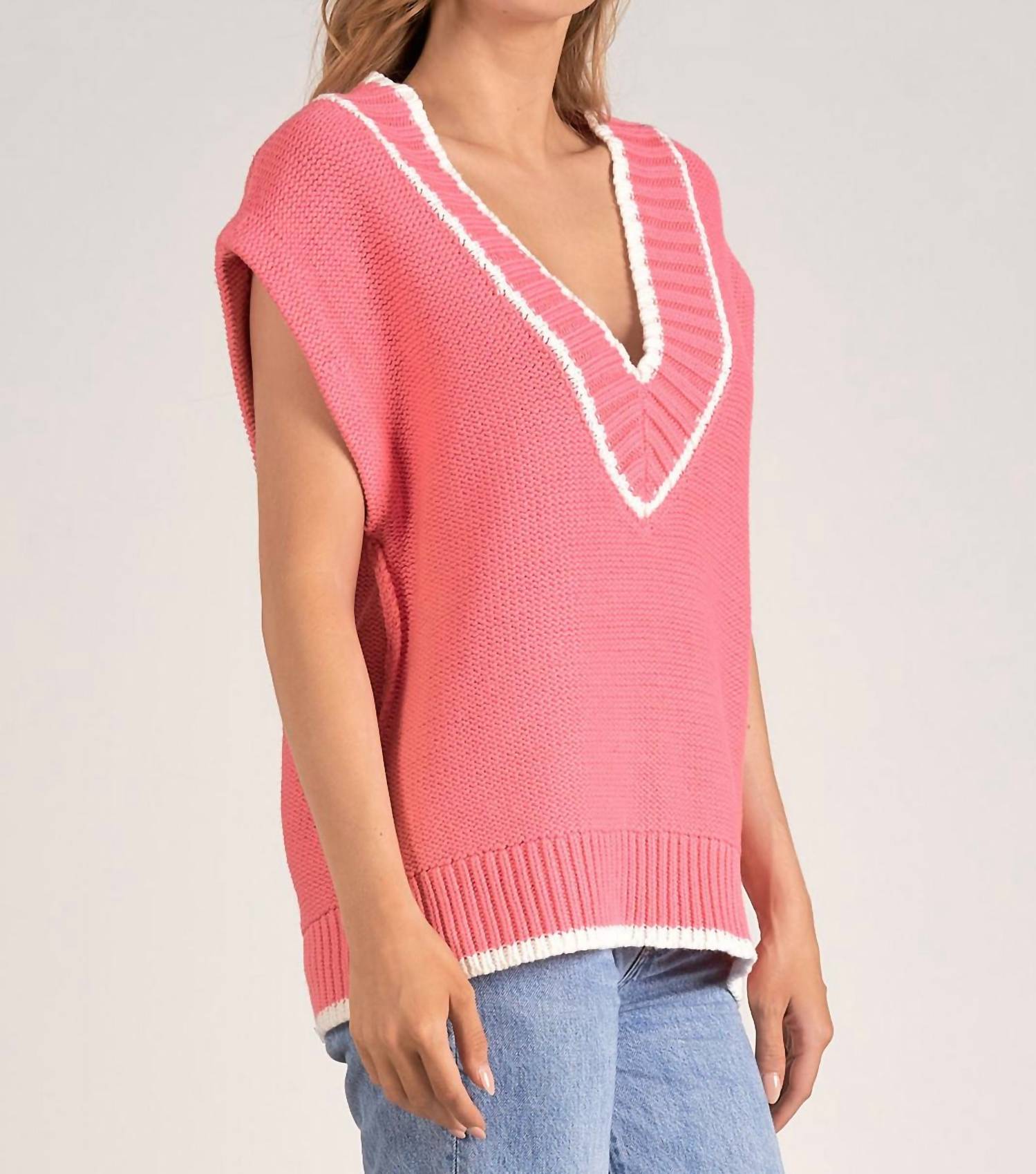 Elan - Sleek Sweater Vest