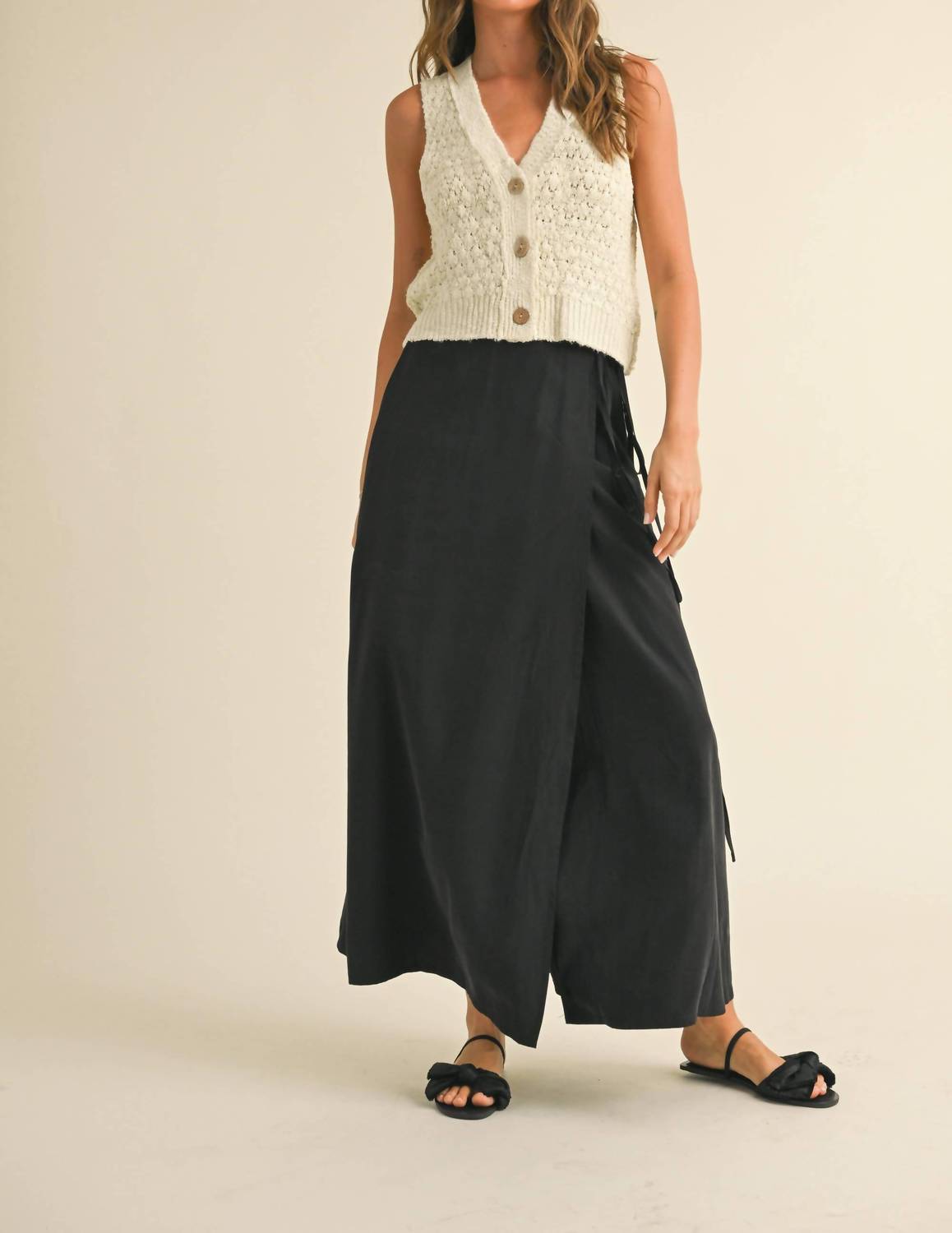 Miou Muse - Women's Knitted Vest