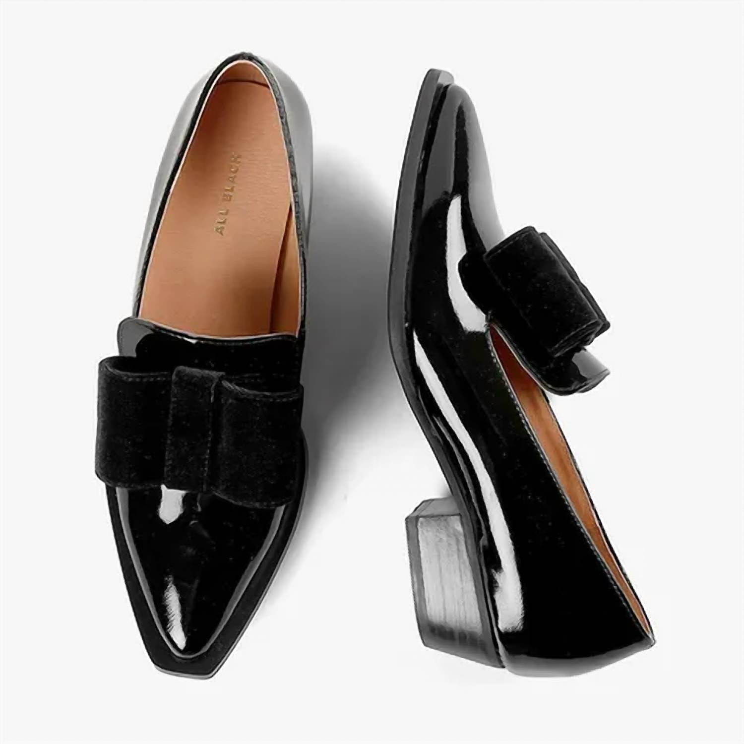 All Black - Women Pat & Bow Pointed Heel