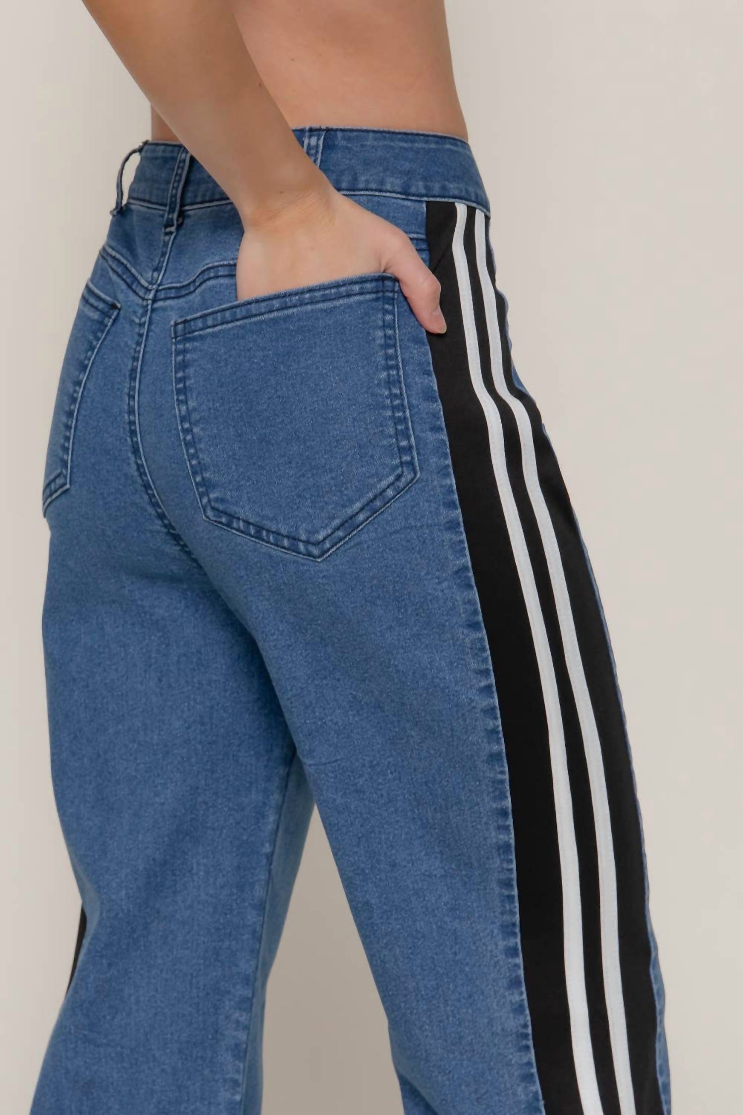 Active Basic - Side Contrast Straight Fit Denim Jeans