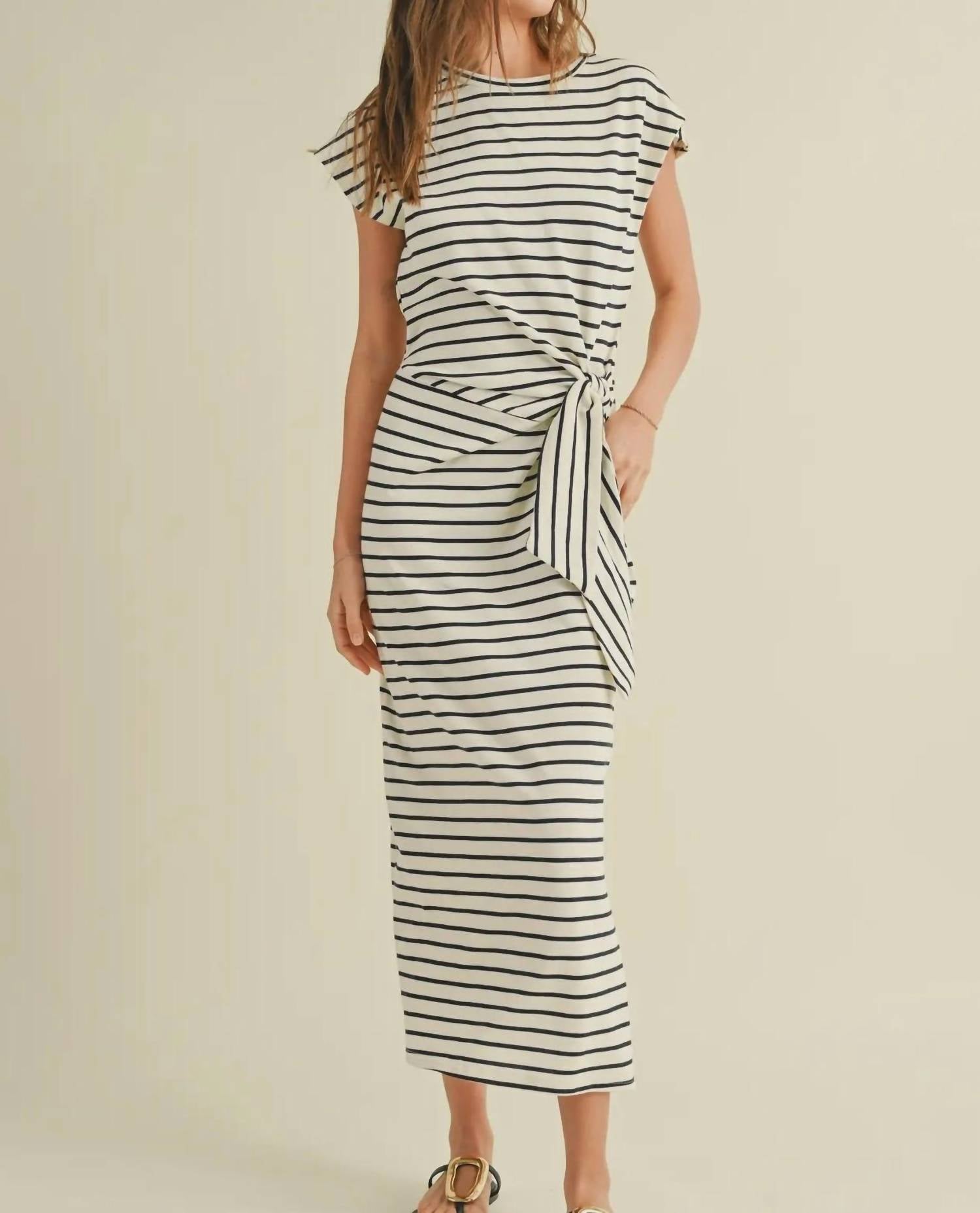 Miou Muse - Muse Stripe Midi Dress