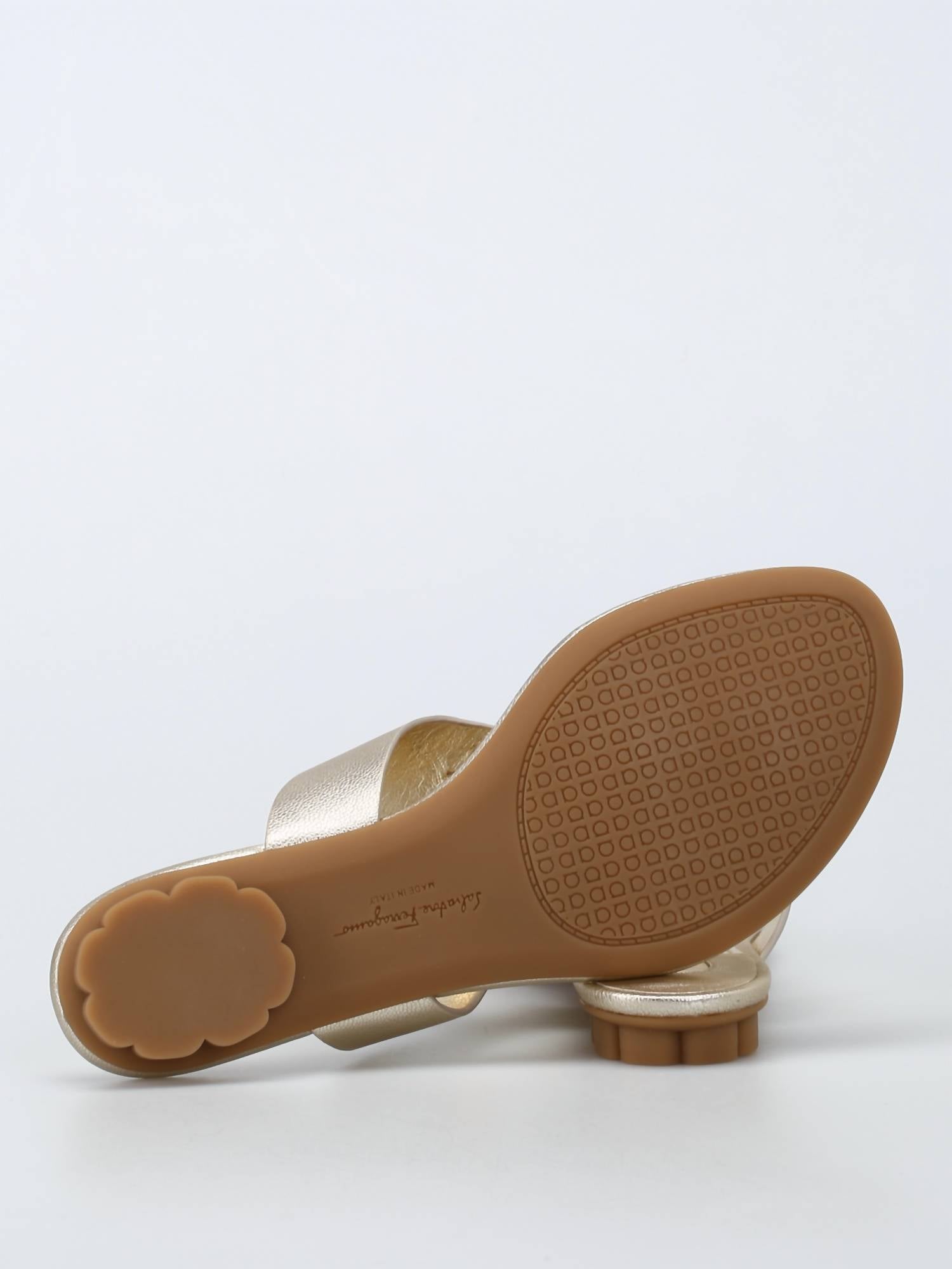 Salvatore Ferragamo - Women's Enfola 1cm Sandal