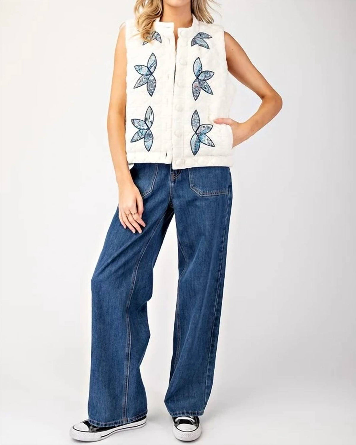 Ee:Some - Annie Sleeveless Vest