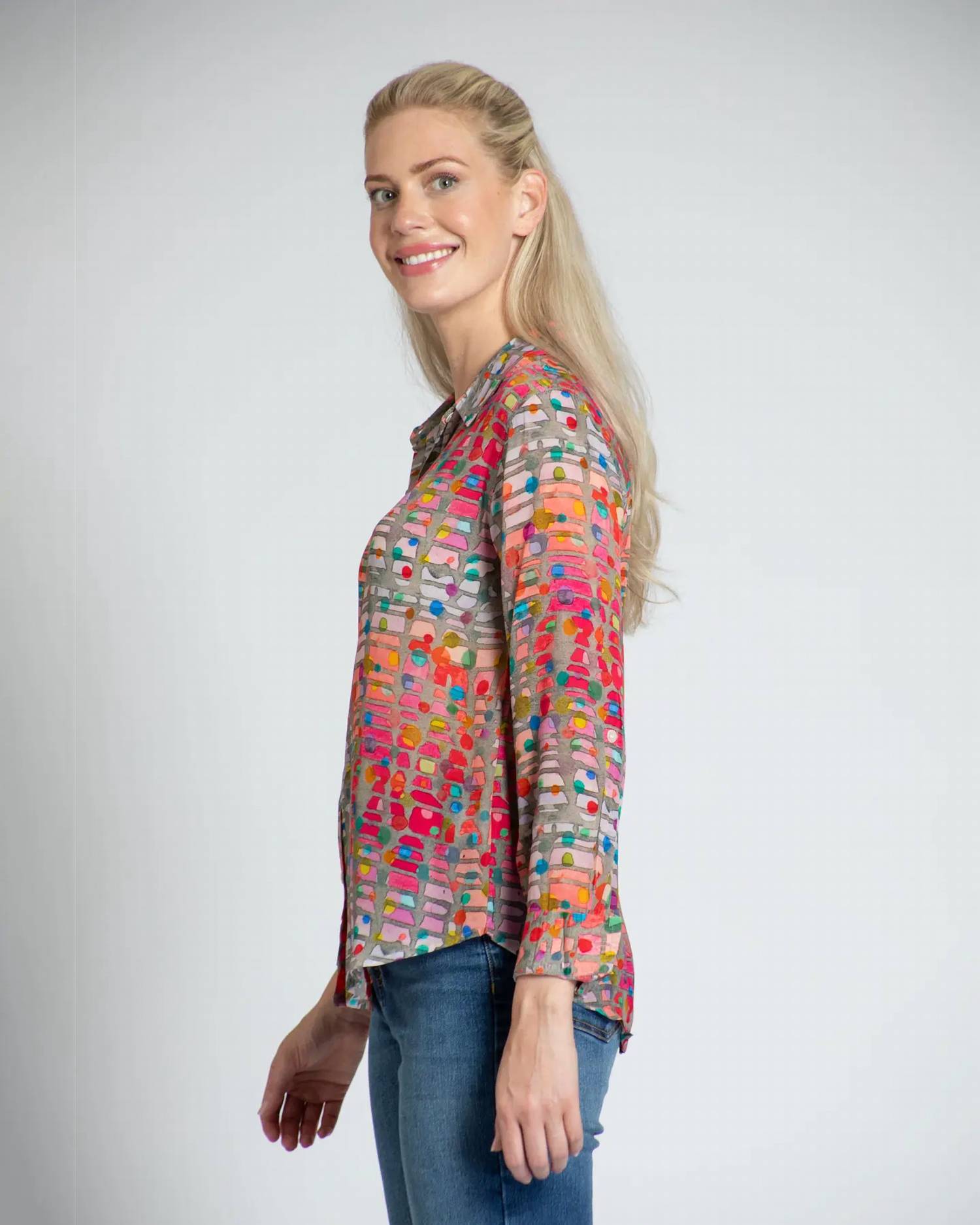 Apny - Roll Sleeve Button Up Top