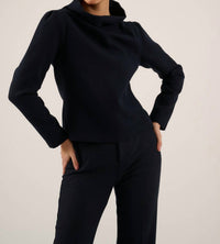 Oscar The Collection - Women's Fray Top