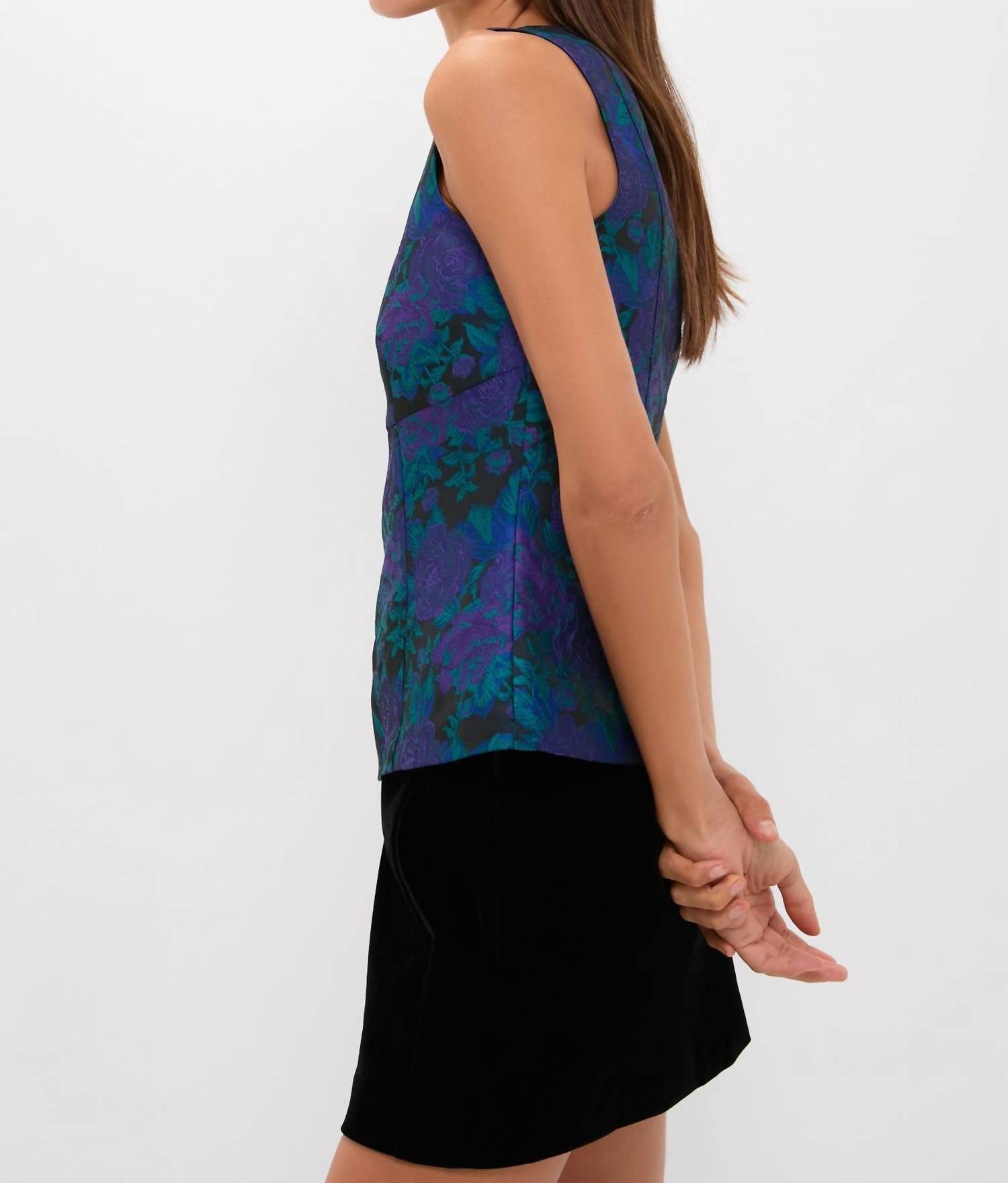 Hyacinth House - Jacquard Floral Sleeveless Blouse