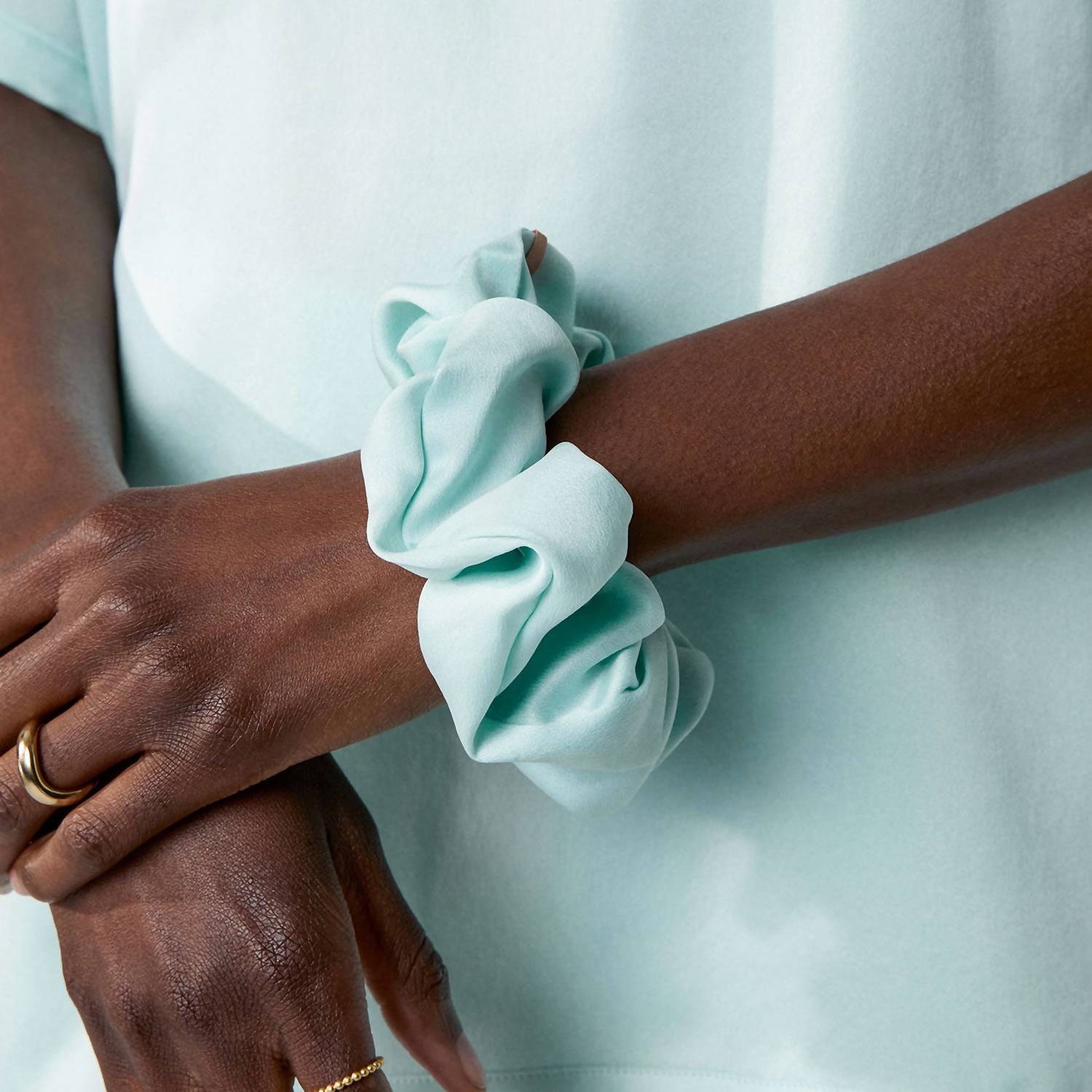 Lunya - Washable Silk Lounge & Scrunchie Set