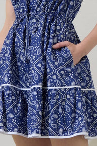 Sugarlips - Zenira Paisley Jazlene Shift Mini Dress