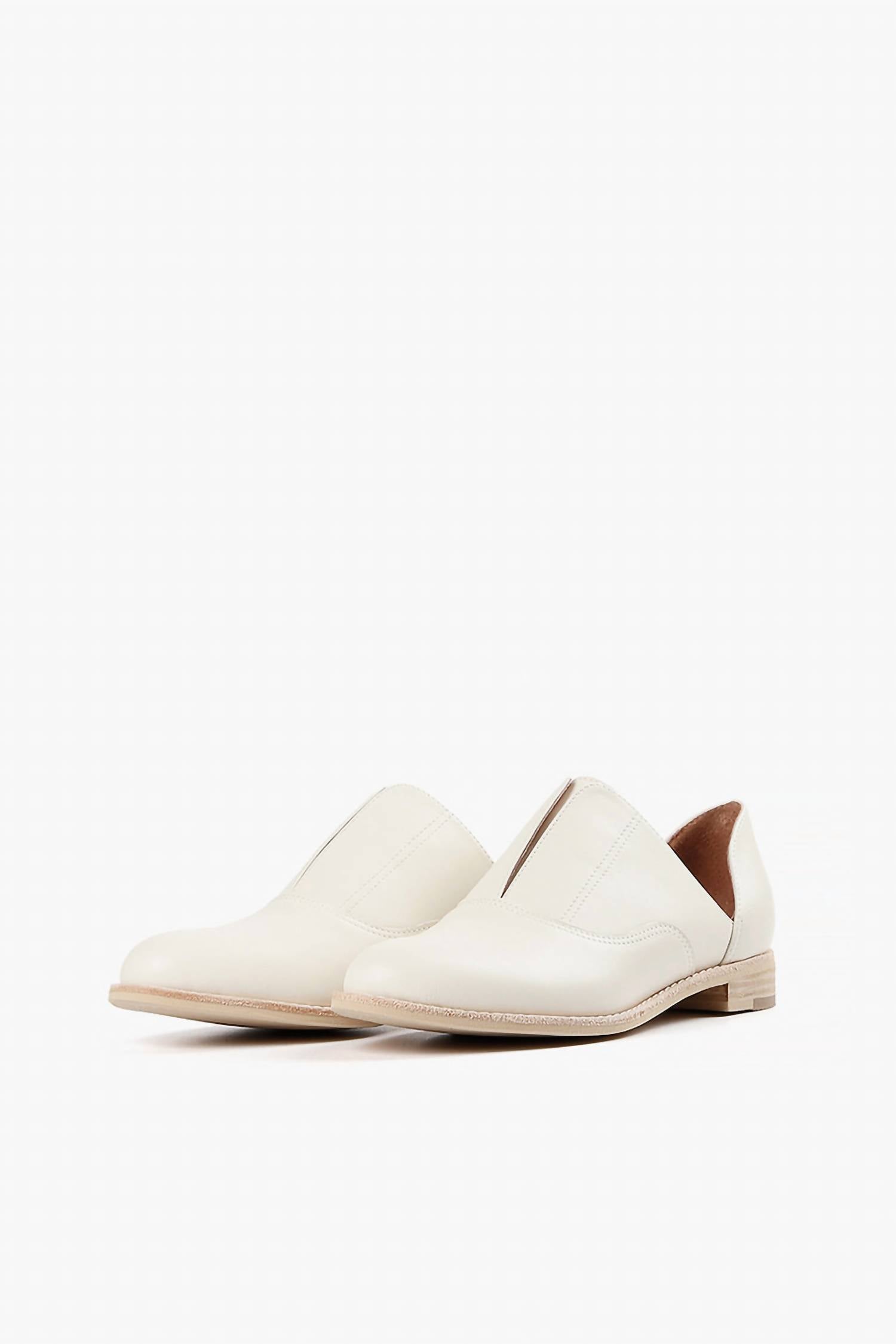 All Black - Women's Side Scoop Cowman Shoes