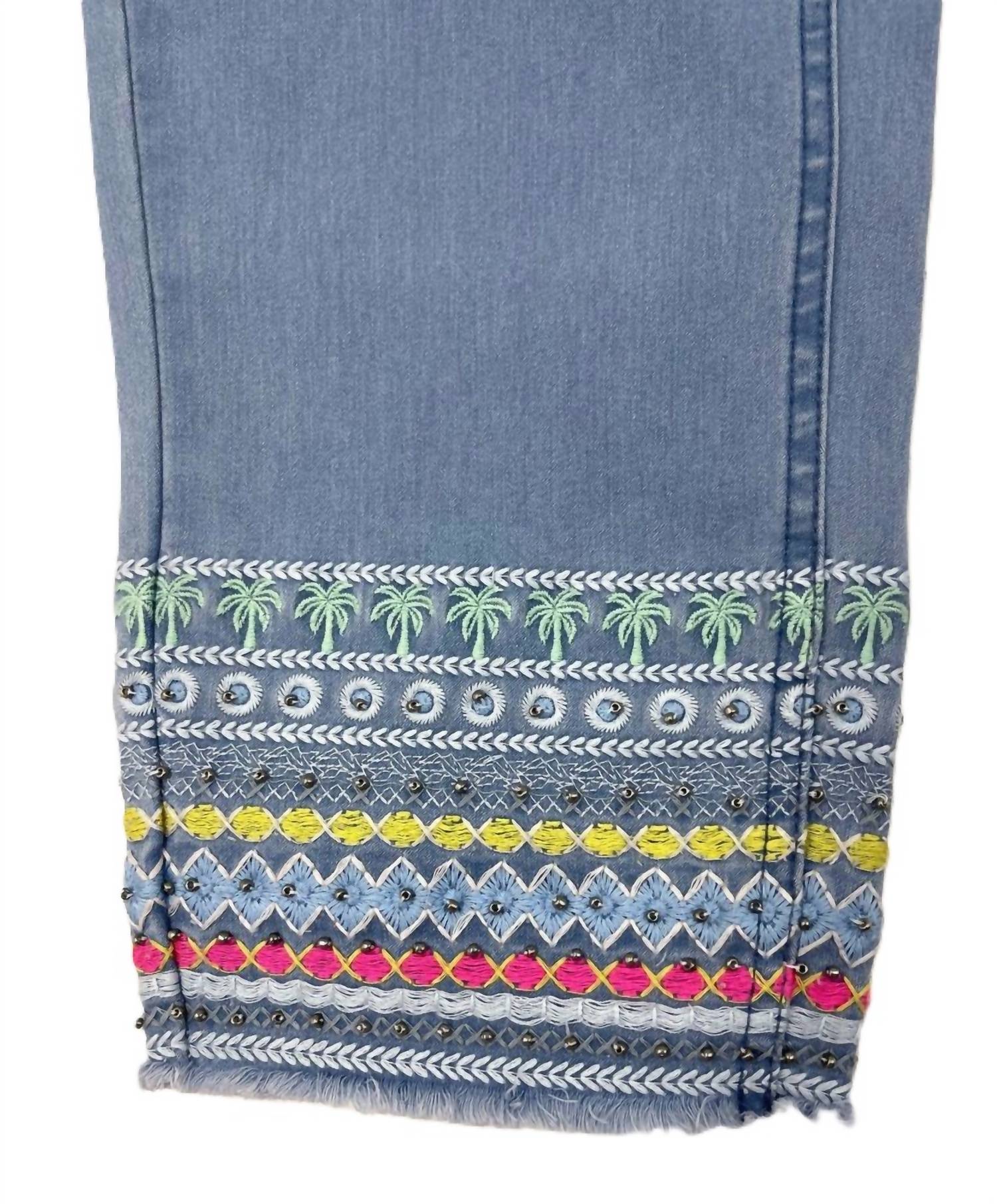 Lulu-B - Women's Tropical Embroidered Hemline Capri Pant