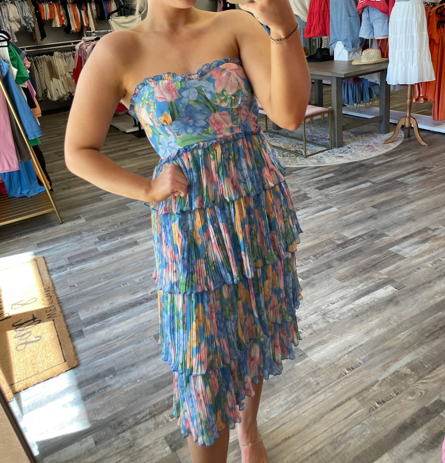 Olivaceous - Pleated Strapless Floral Dress