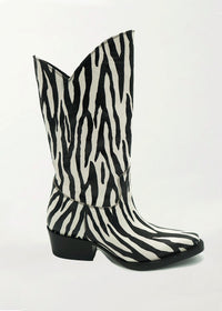 Che By Chelsey - Women's Zebra Texan Boots