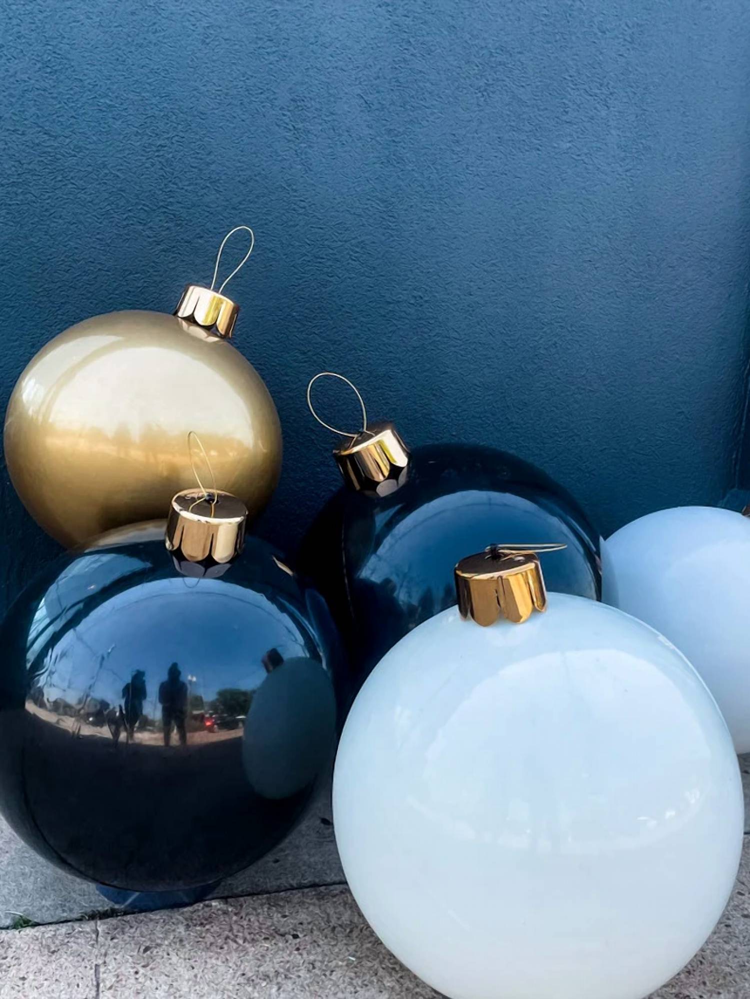 Holiball - Inflatable Ornament - 30"