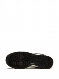 Nike - Women's Dunk Low Sneakers