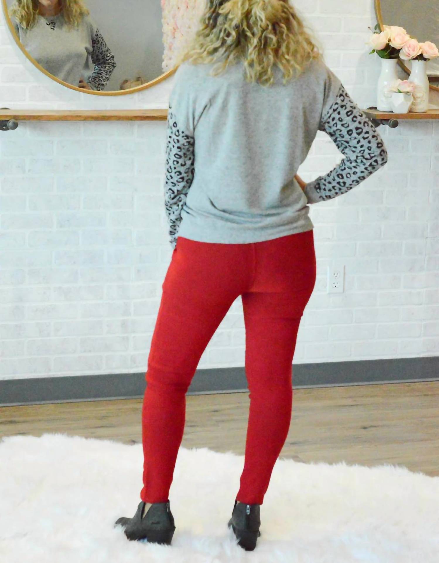 Kori - Roaring Good Time Sweater