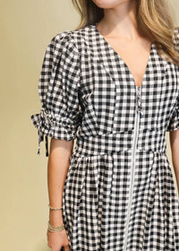 Entro - Gingham Puff Sleeve Midi Dress