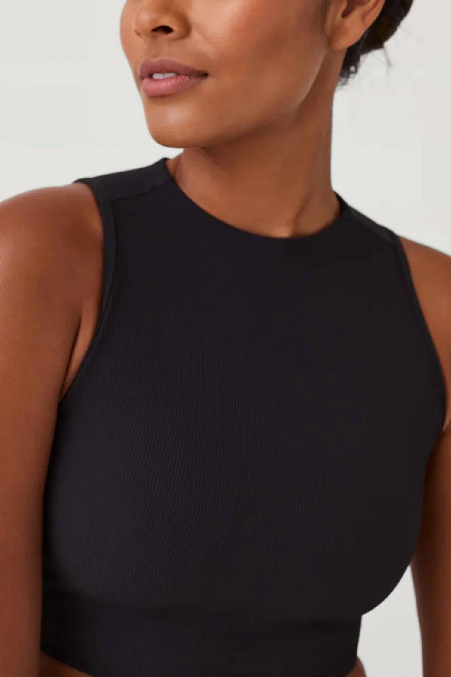 Spanx - Contour Rib Mock Neck Crop Top