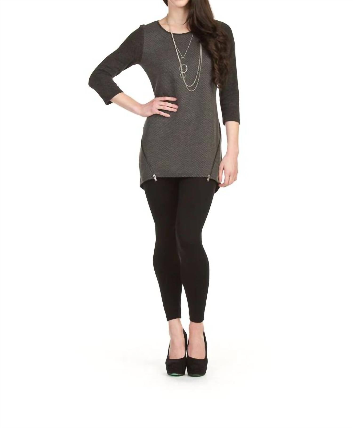 Papillon - Textured Fabric 3/4 Sleeve Tunic