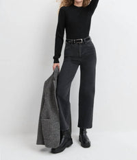 Favorite Daughter - Women's Elena Long Sleeve Sweater