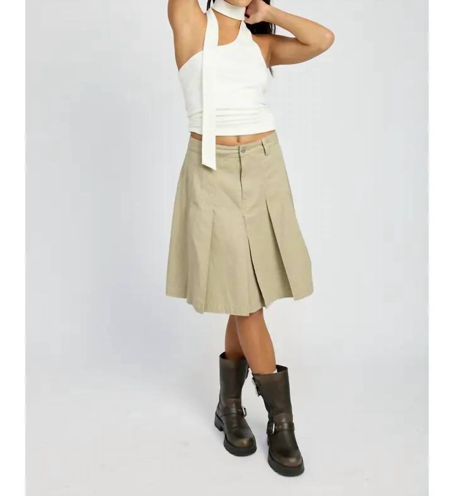Emory Park - Knee Length Pleated Skirt