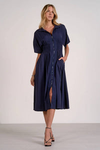 Elan - Timeless Elegance Midi Dress