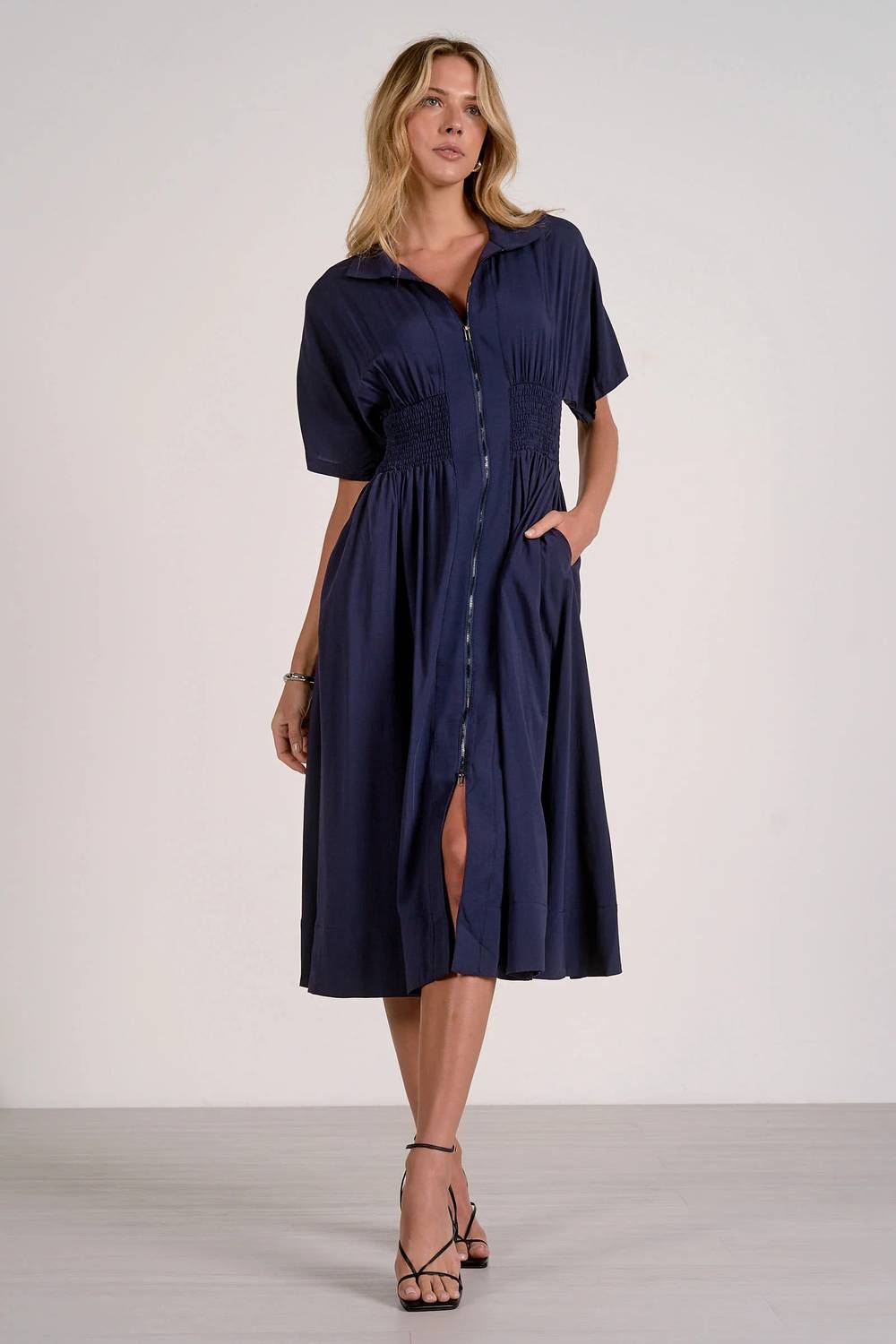 Elan - Timeless Elegance Midi Dress
