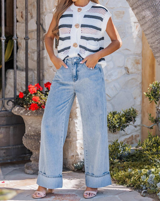 Lavender J - Buttons Sleeveless Vest