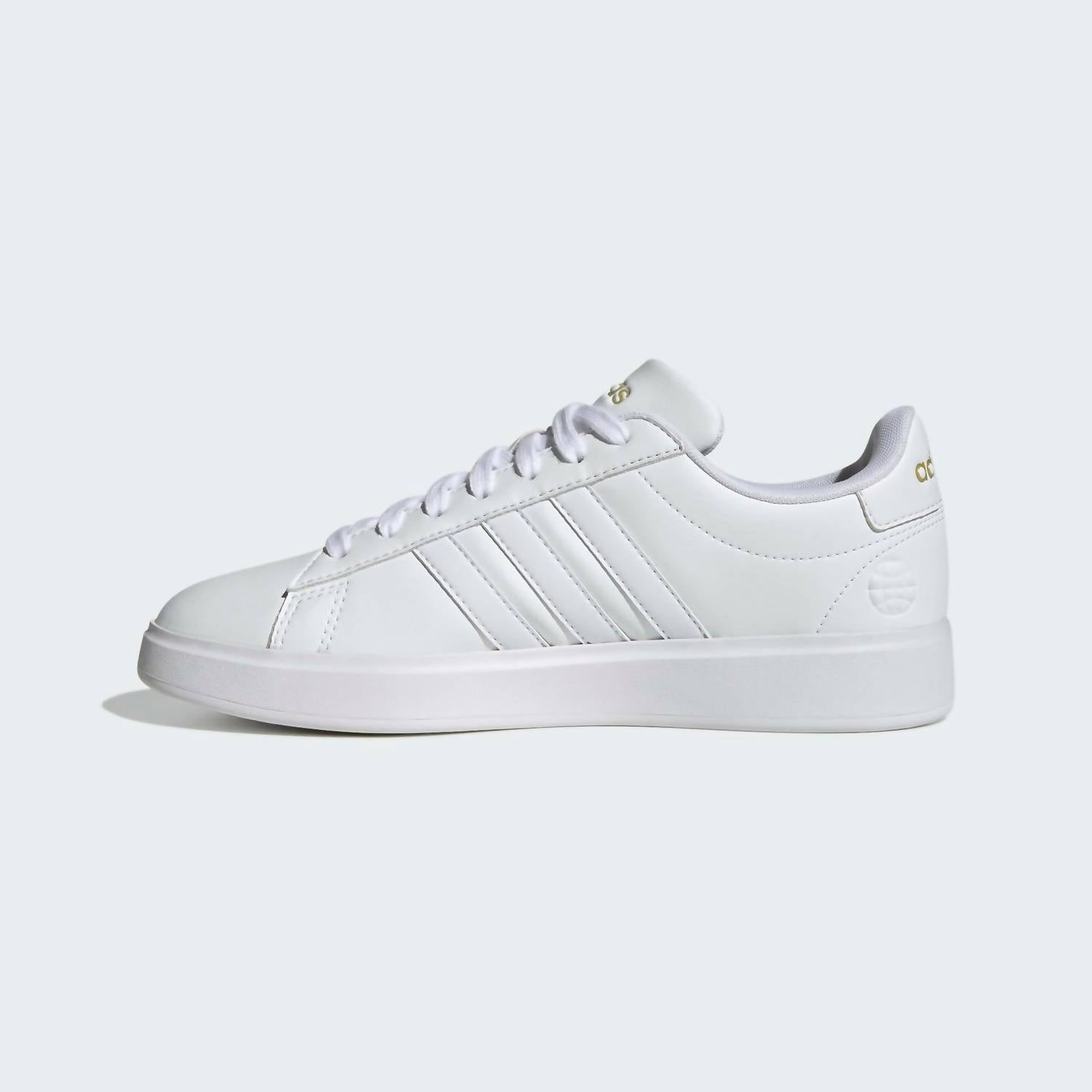 Adidas - Women's Grand Court 2.0 Tennis Shoe