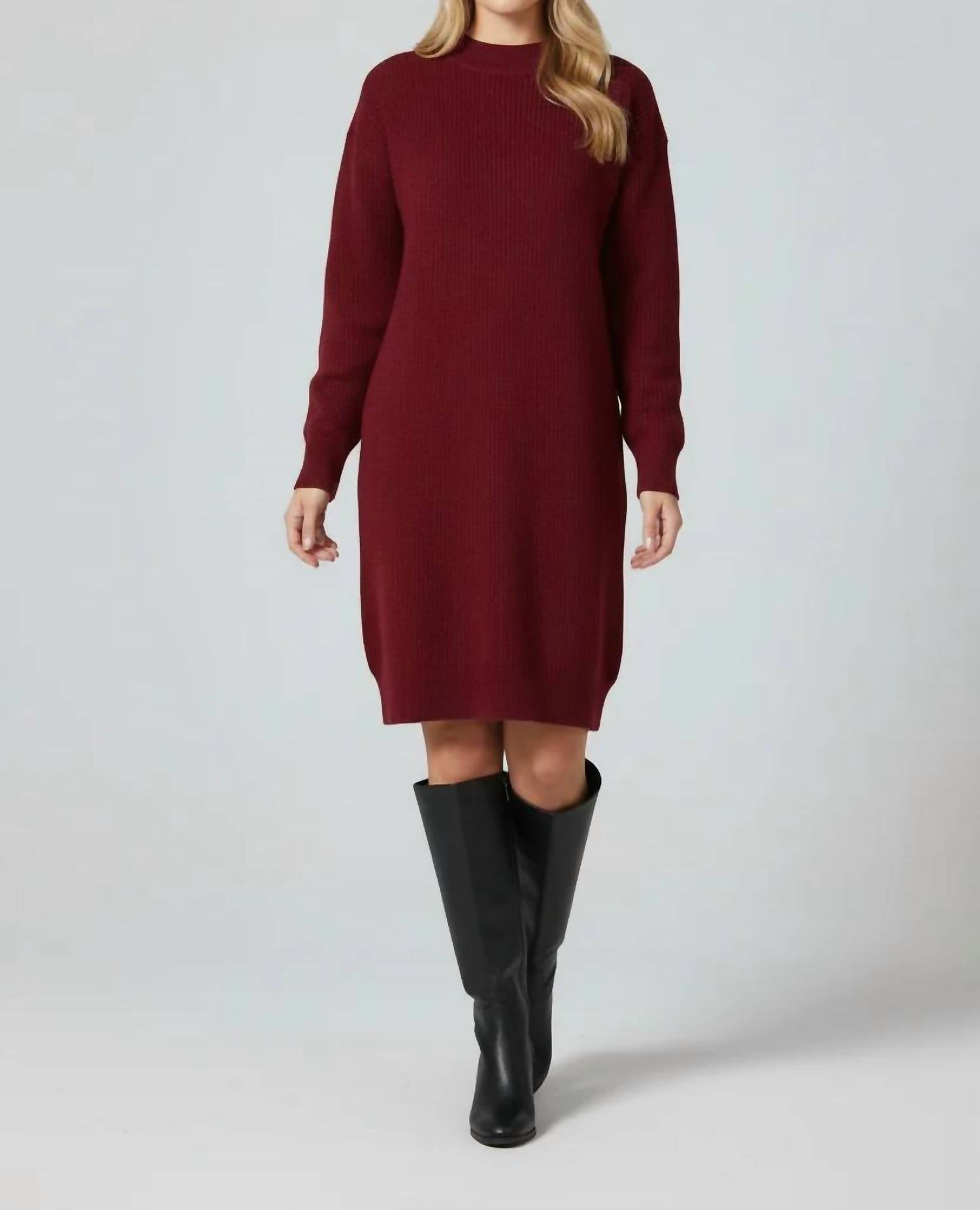 Vine & Love - Pocket Detail Long Sleeve Rib Knitted Dress