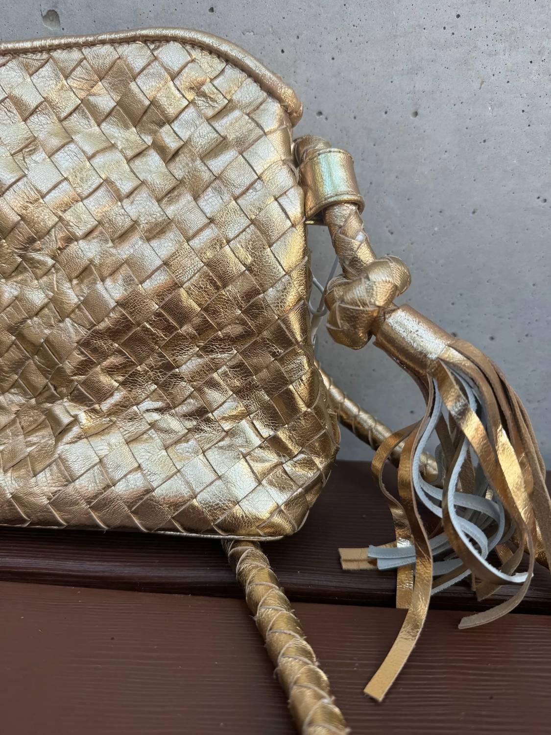 Sole - Women's Dani Leather Crossbody Bag