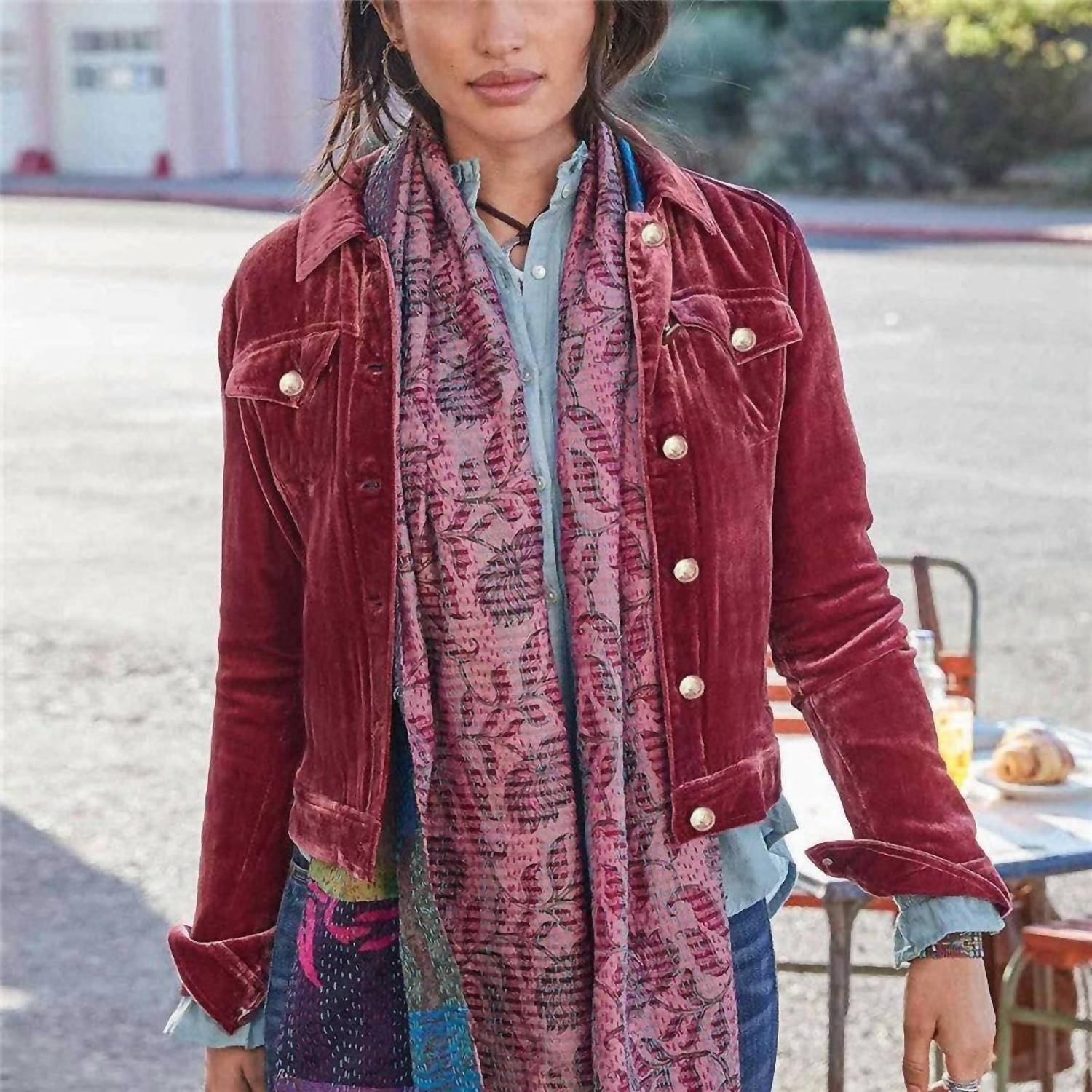 UZWholesale Cropped Velvet Jacket With Lapel in wine - women's jacket